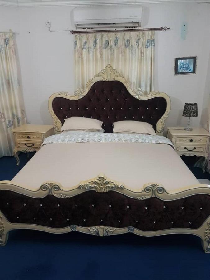 Carlcyn Homestay Gaborone Dış mekan fotoğraf