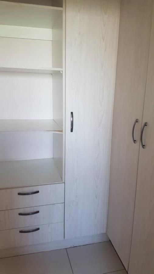 Carlcyn Homestay Gaborone Dış mekan fotoğraf