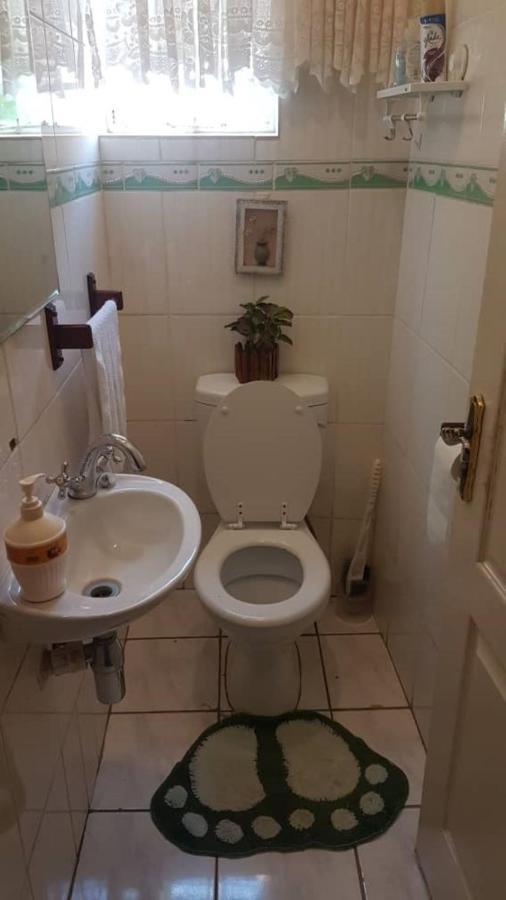 Carlcyn Homestay Gaborone Dış mekan fotoğraf