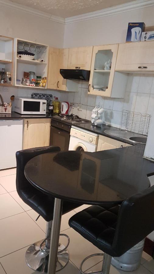 Carlcyn Homestay Gaborone Dış mekan fotoğraf