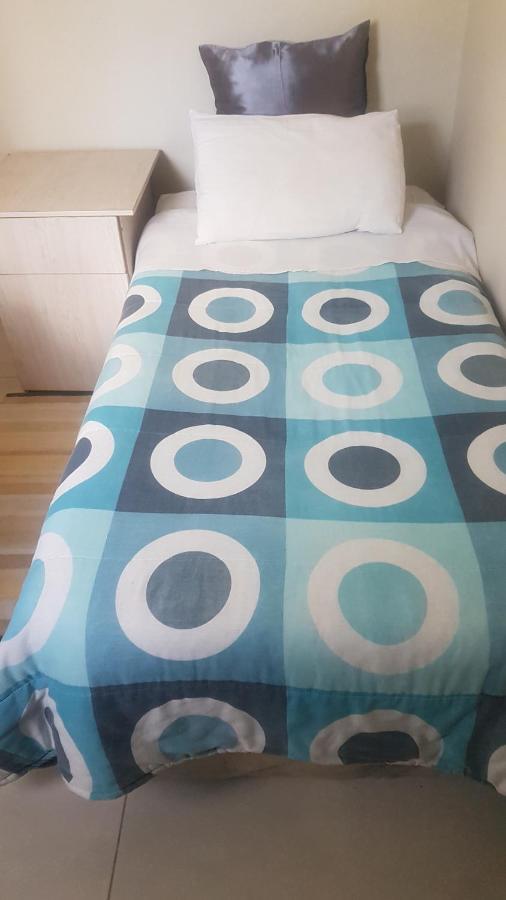 Carlcyn Homestay Gaborone Dış mekan fotoğraf